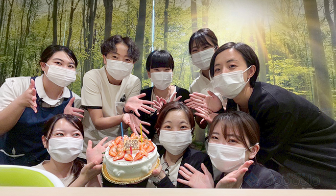 守口駅前歯科クリニック　歯科医師　/　非常勤:職員