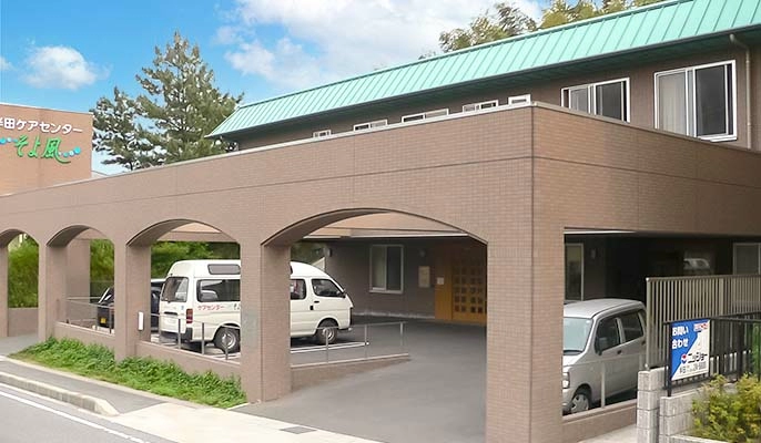 【半田市】介護職・ヘルパー・夜勤専従 / ★月5日~勤務可！ブラ...