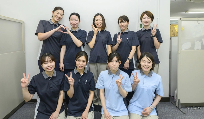 ★有給取得率96.2％！福利厚生充実！無資格・未経験・ブランクのある方も、働きながら資格を取得できる環境が整っています★ 【府中市】介護職・ヘルパー・契約社員（夜勤あり） / ★有給取得率96.2％！福利厚生充実！無資格・未経験・ブランクのある方も、働きながら資格を取得できる環境が整っています★