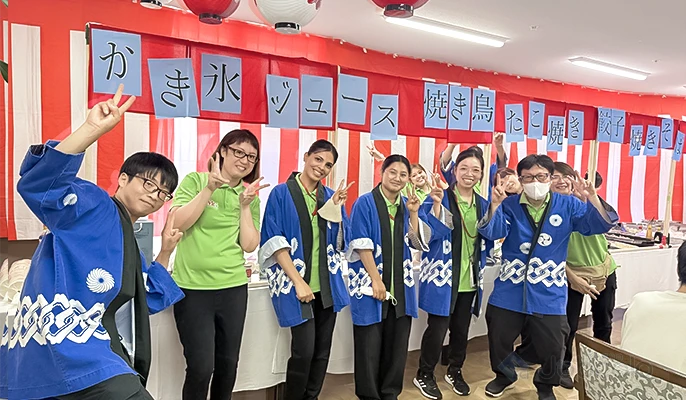 ピア高田　介護職　/　正社員（夜勤あり）:職員