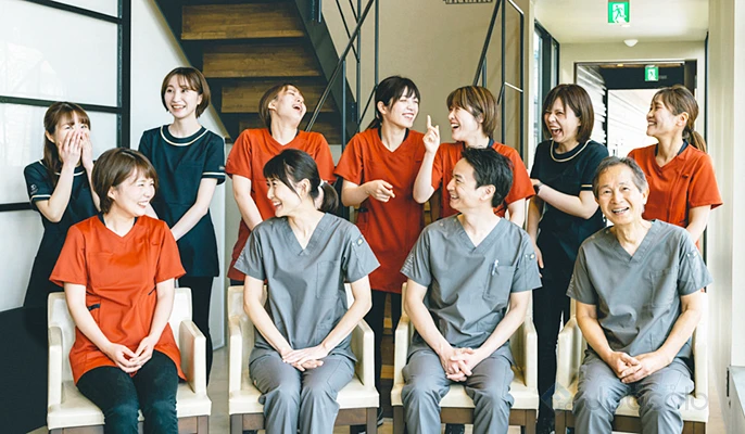 友枝総合歯科･矯正歯科　歯科助手　/　正社員:職員