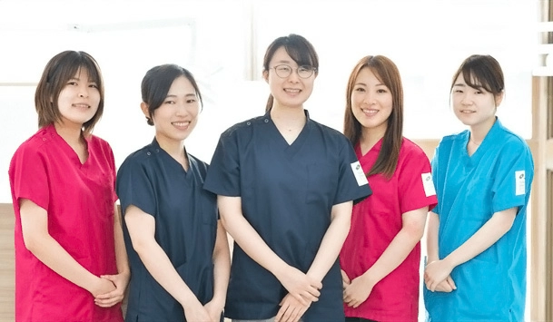 歯科タケダクリニック 川越診療室　歯科医師　/　常勤:職員