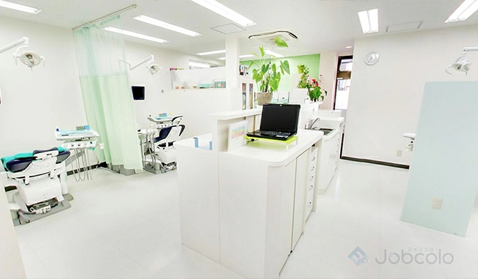 桃園通り村上歯科医院　歯科衛生士　/　パート:診察室