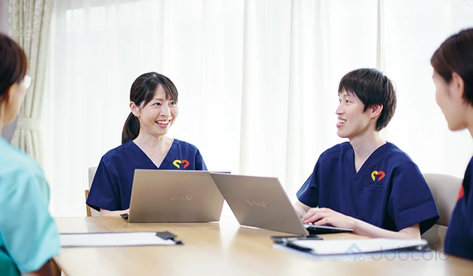 セントケア公津の杜　介護職　/　正社員（夜勤あり）:職員