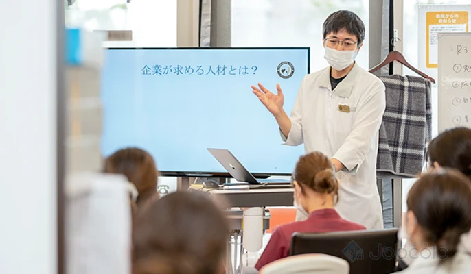 【貝塚市】歯科医師・非常勤 / ★開業支援、正社員登用制度あり！...