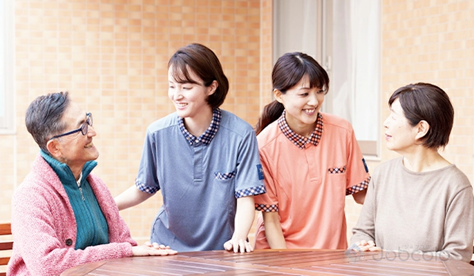 ケア21墨田　介護職　/　パート:職場風景